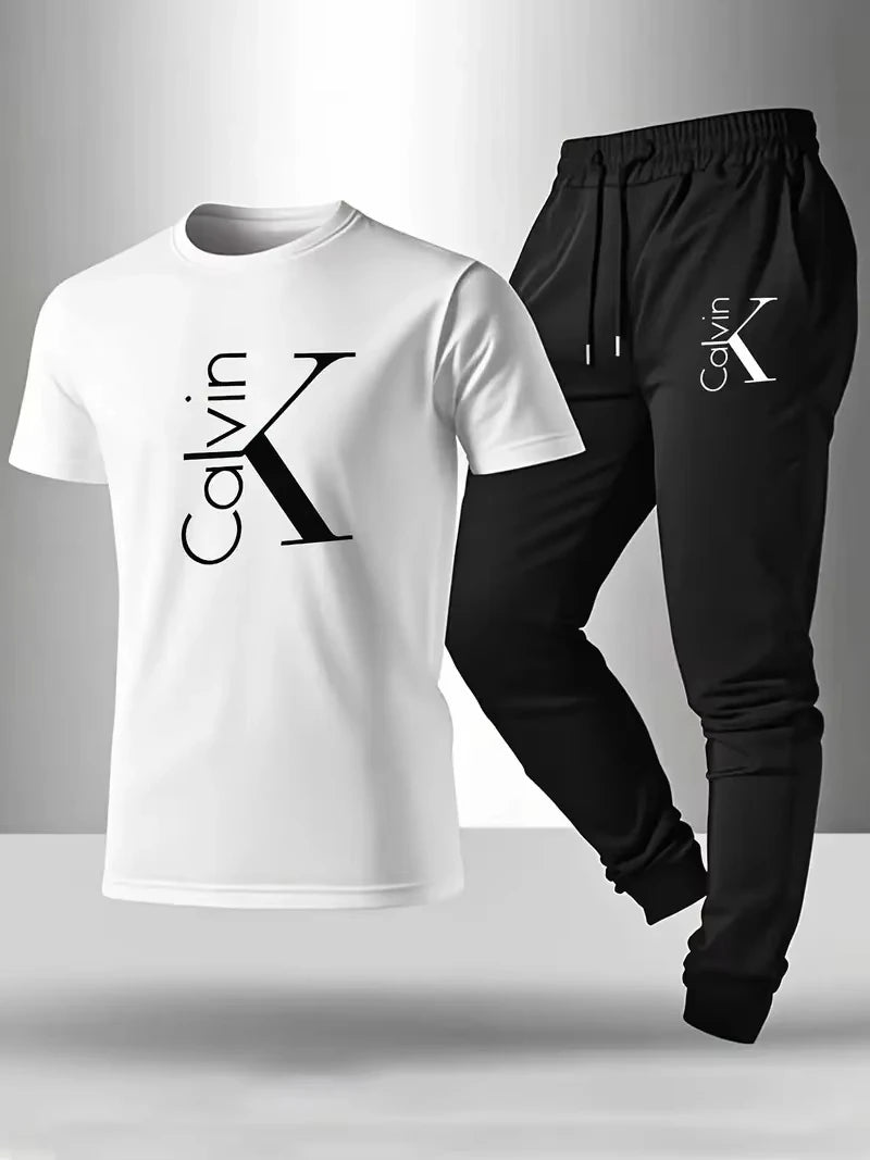 Men's fashionable casual sportswear set - A stylish two-piece outfit that can be paired with a top to complete a man's look.