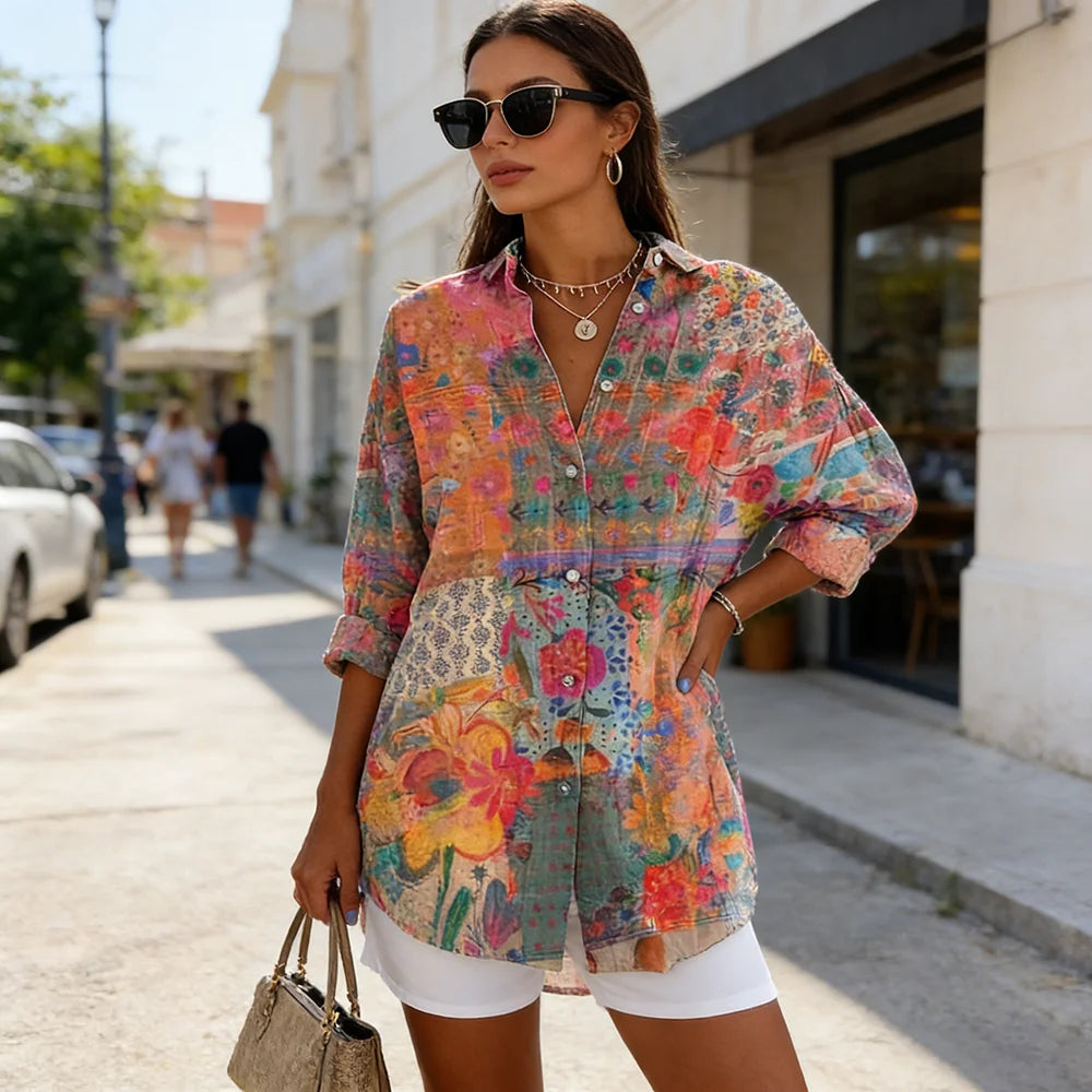 This retro Bohemian-style long-sleeved shirt with colorful floral patterns is fashionable, versatile and eye-catching