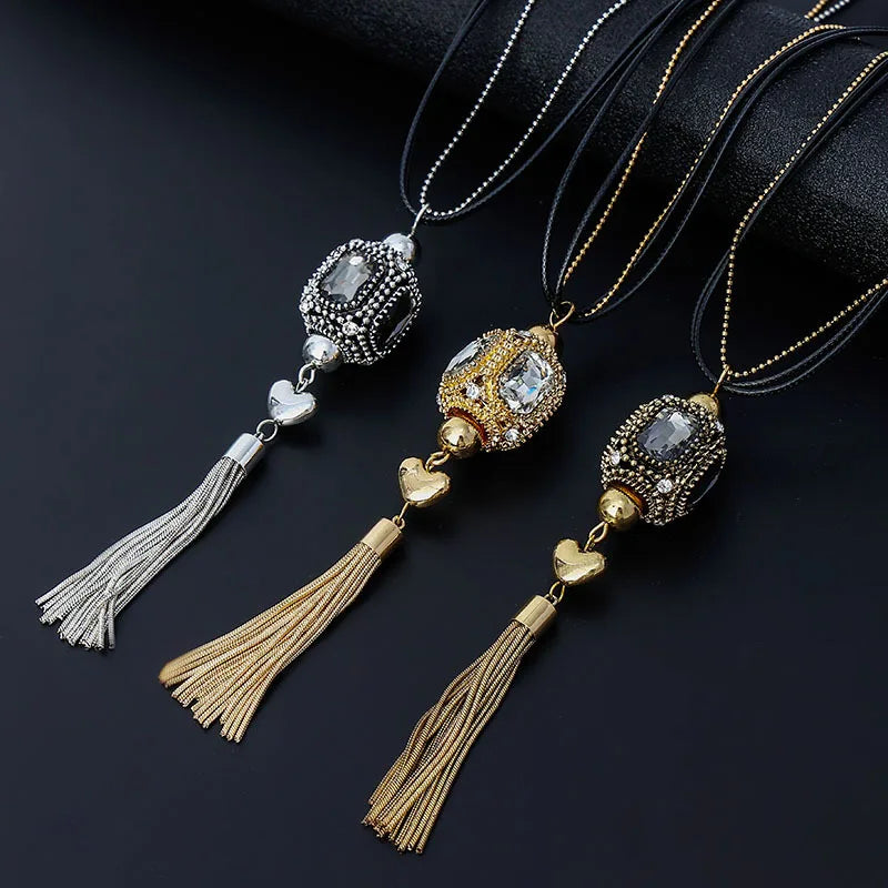 Popular accessories for women, alloy tassels for retro simple necklaces, long sweater chains