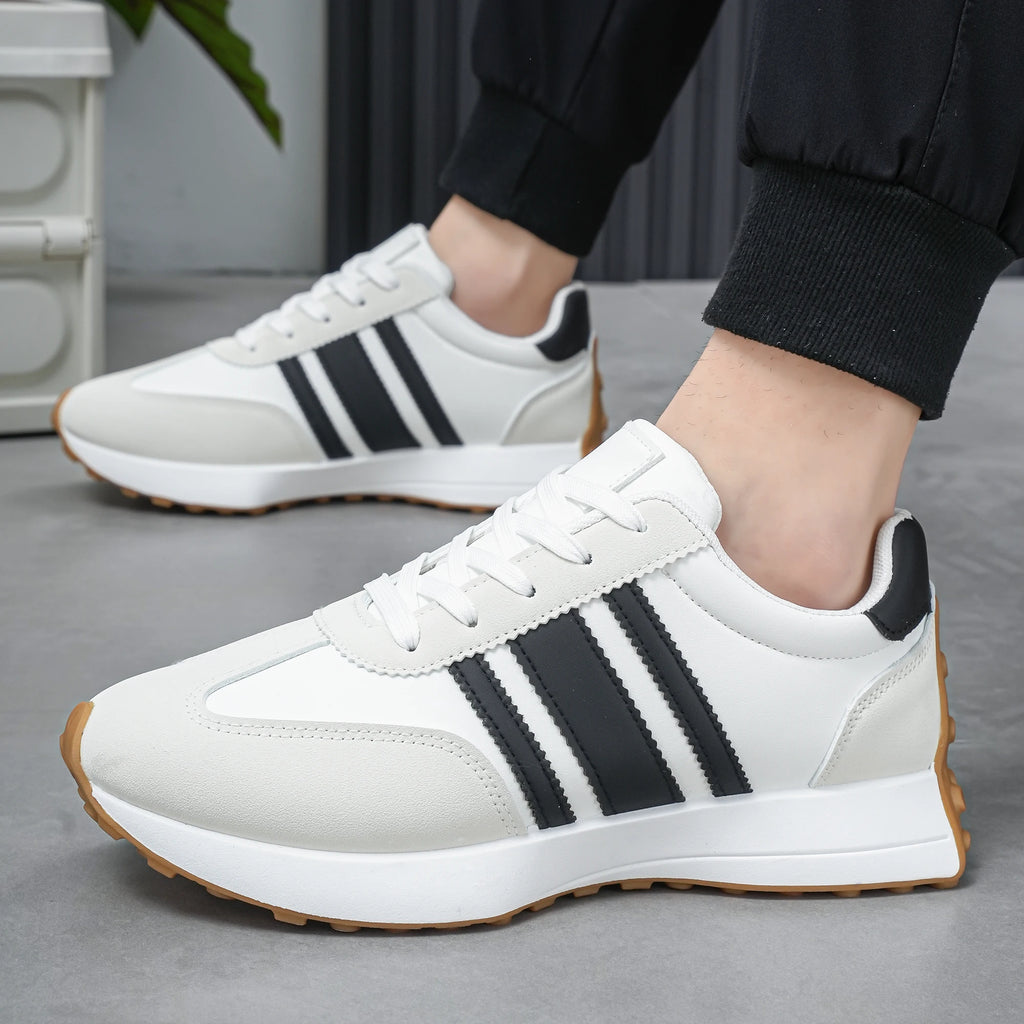 Men's casual shoes, low cut lace up trendy board shoes, fashionable and versatile, wear-resistant and anti slip bean shoes